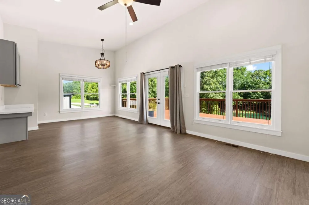 221 Columbus DR Homer, GA 30547