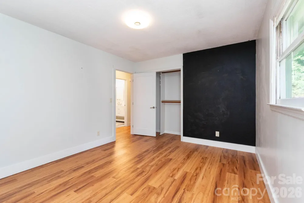 1009 Sharon Ridge Road Fairview, NC 28730