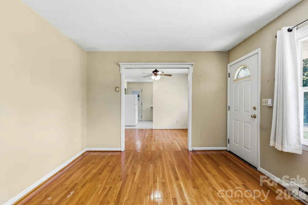 27 McGee Circle Fairview, NC 28730