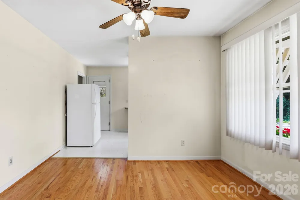 27 McGee Circle Fairview, NC 28730
