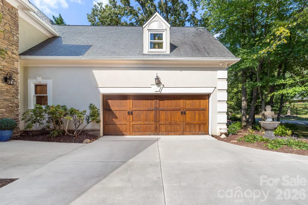 21300 Blakely Shores Drive Cornelius, NC 28031