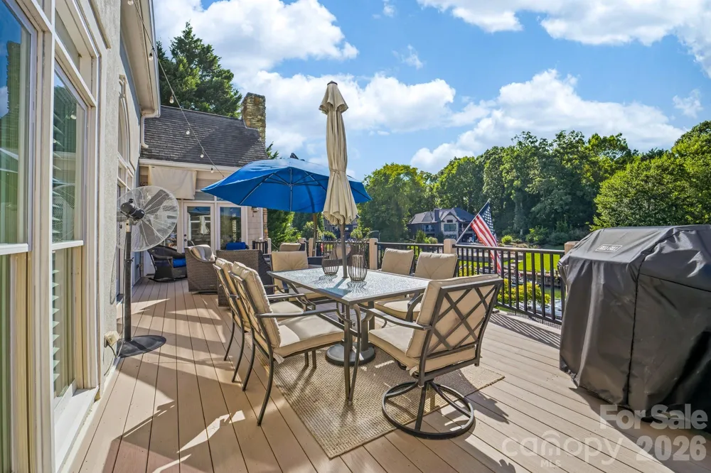 21300 Blakely Shores Drive Cornelius, NC 28031