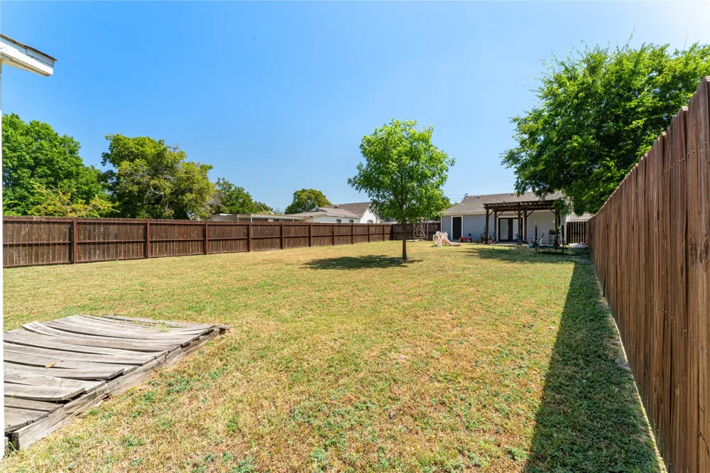 705 Washington Street Farmersville, TX 75442