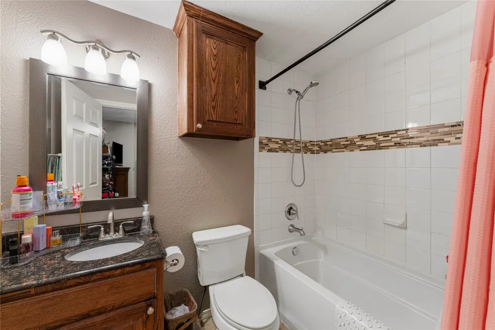 705 Washington Street Farmersville, TX 75442