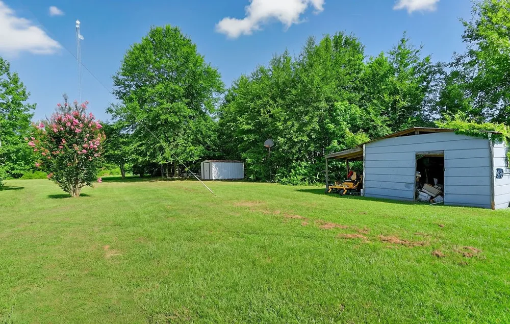 365 H Williams Road Gilmer, TX 75645