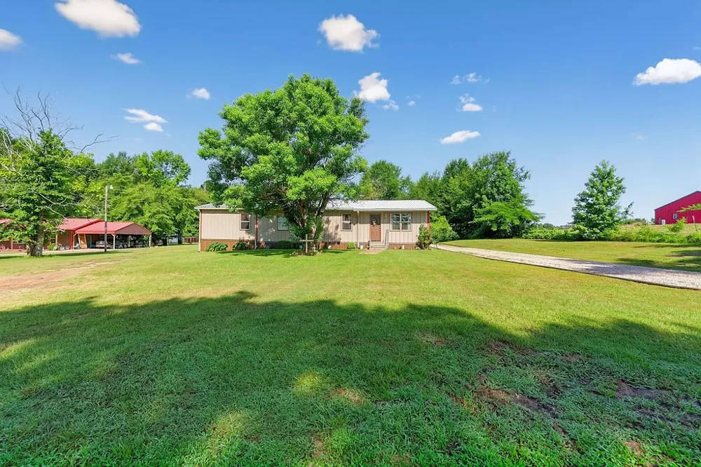 365 H Williams Road Gilmer, TX 75645