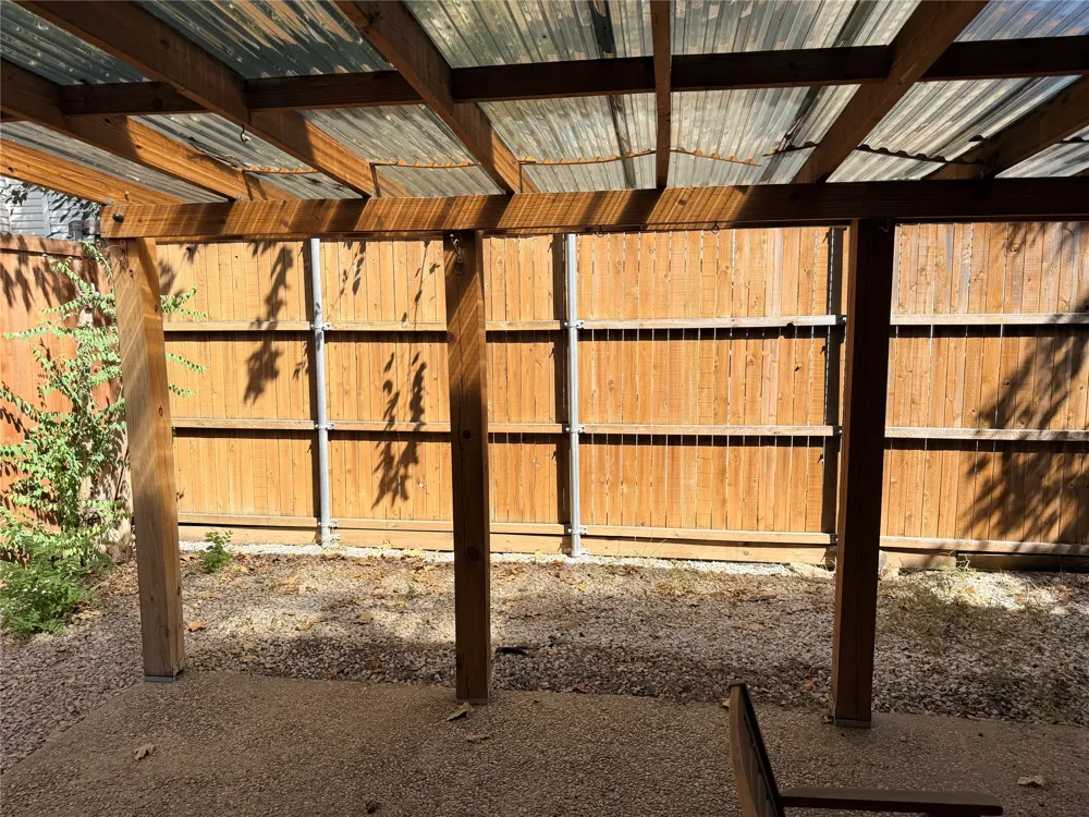 2010 Via Corona Carrollton, TX 75006