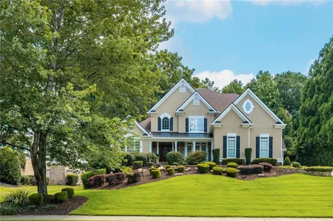 370 Majestic Cove
