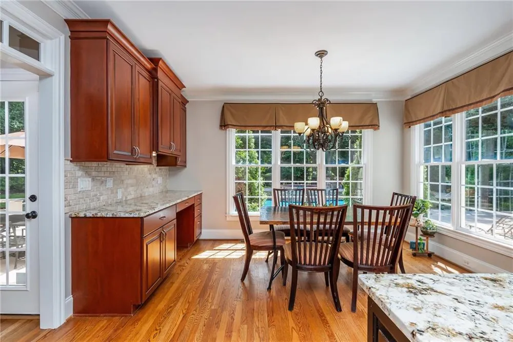 370 Majestic Cove Milton, GA 30004