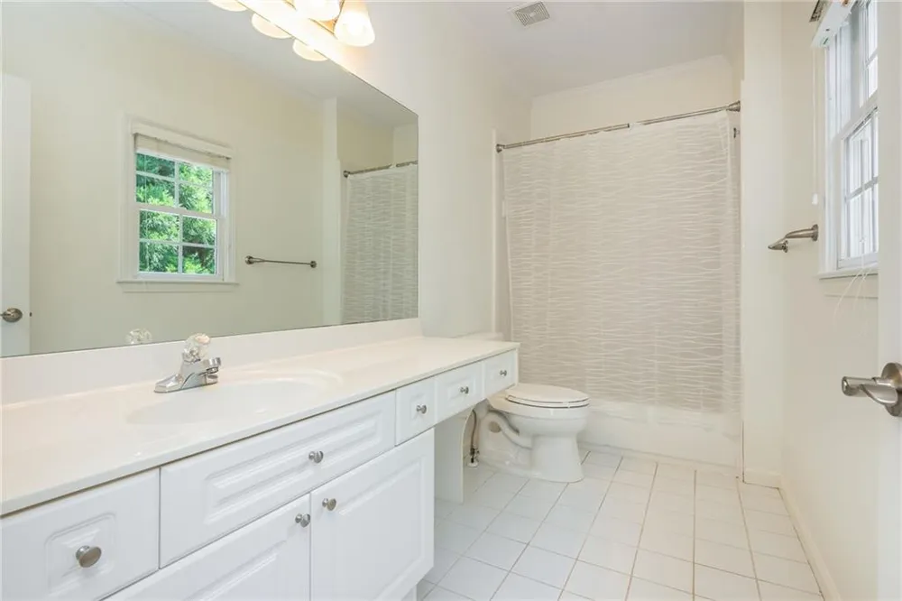370 Majestic Cove Milton, GA 30004