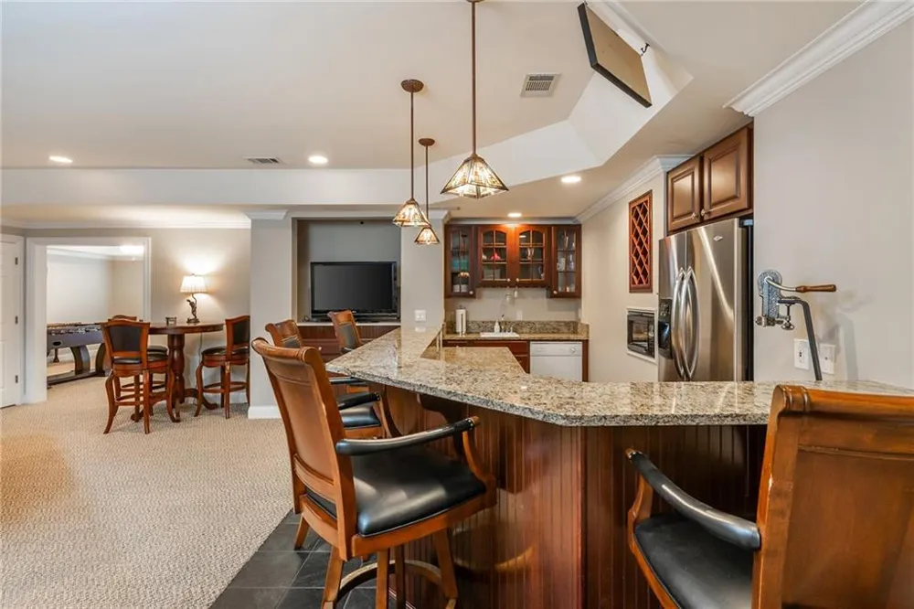 370 Majestic Cove Milton, GA 30004