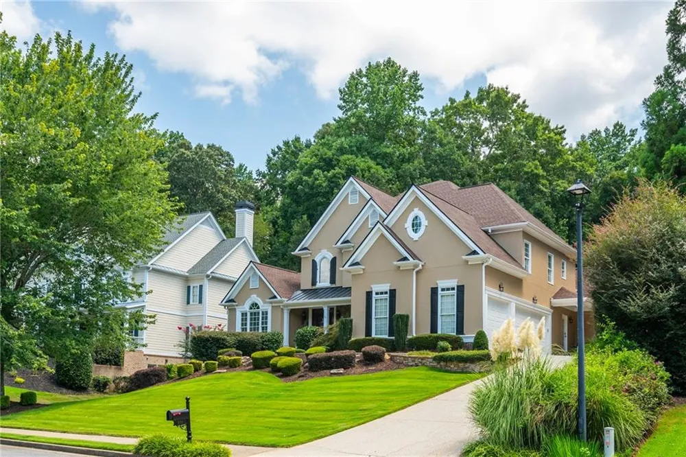 370 Majestic Cove Milton, GA 30004