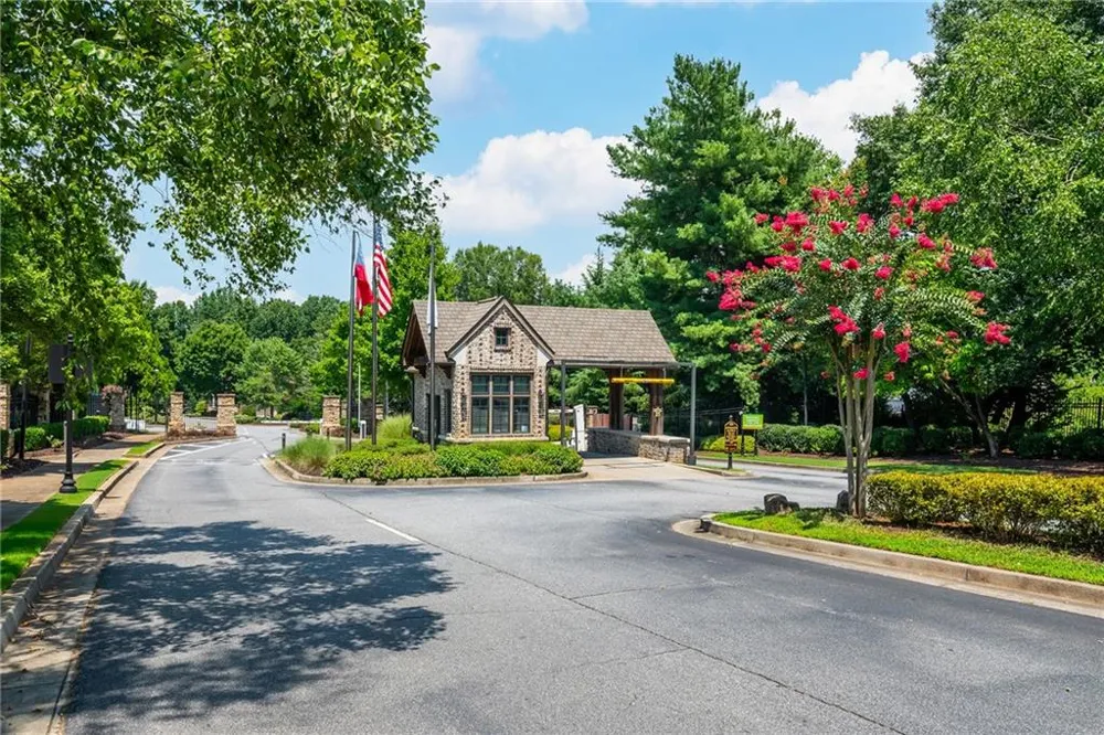 370 Majestic Cove Milton, GA 30004