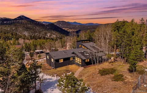 10477 Horizon View Drive