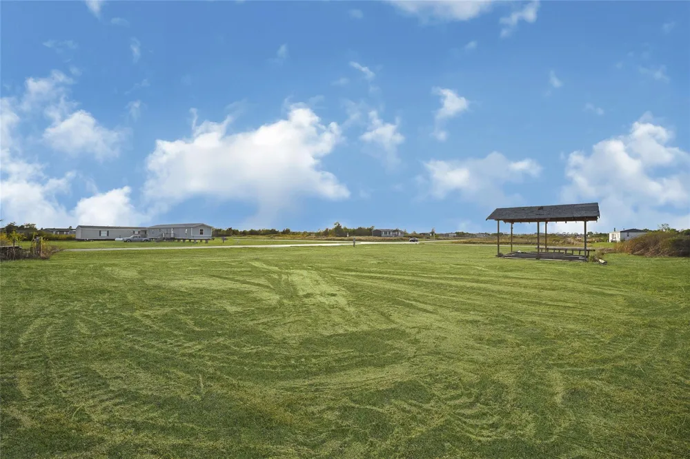 2349 Road 5731 Cleveland, TX 77327