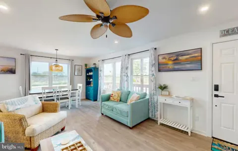 327 ROBIN DRIVE #2
