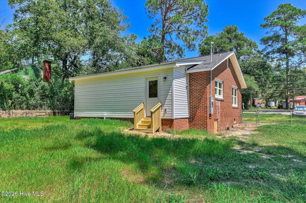 3007 Vaucluse Road Aiken, SC 29801