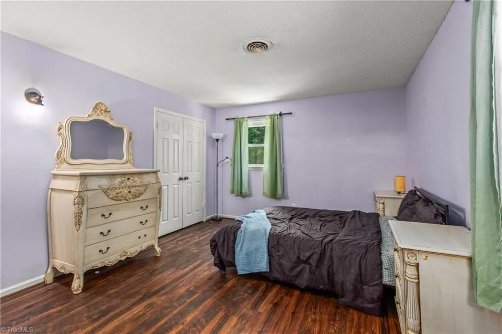 107 Rose Trail King, NC 27021