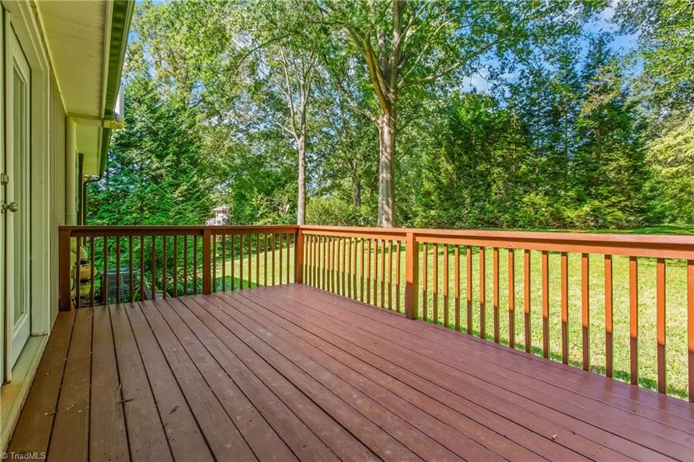 107 Rose Trail King, NC 27021