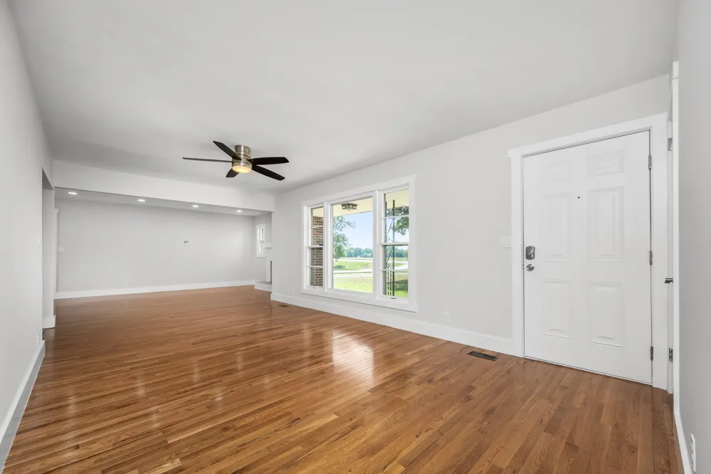 905 S Main St Estill Springs, TN 37330