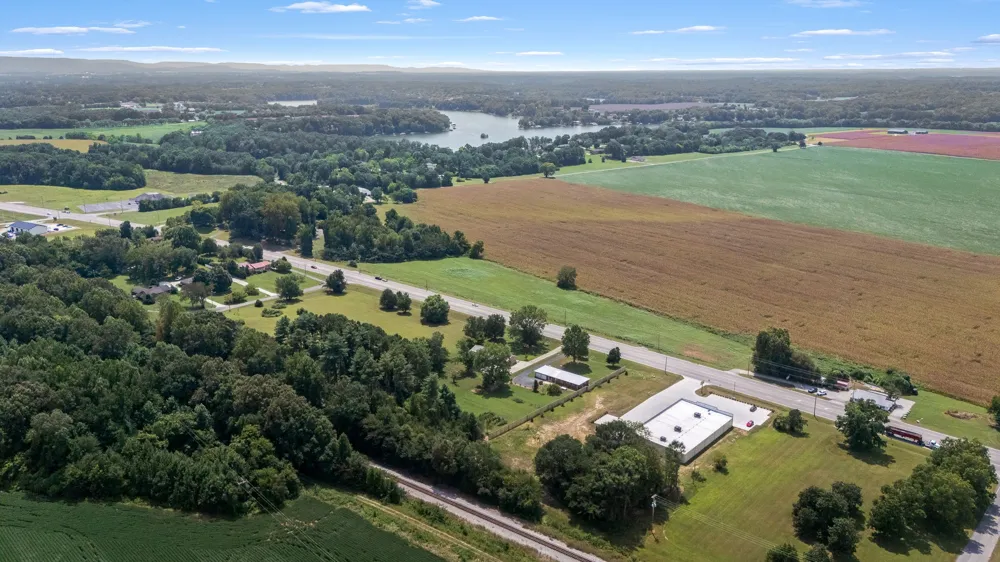 905 S Main St Estill Springs, TN 37330