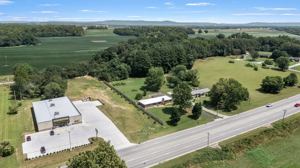 905 S Main St Estill Springs, TN 37330