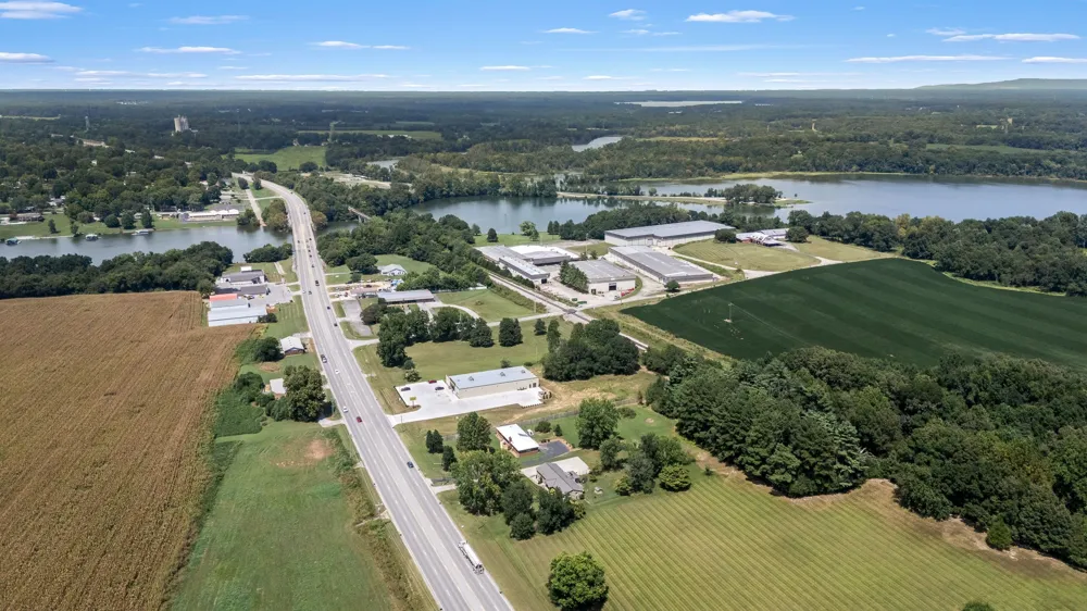 905 S Main St Estill Springs, TN 37330