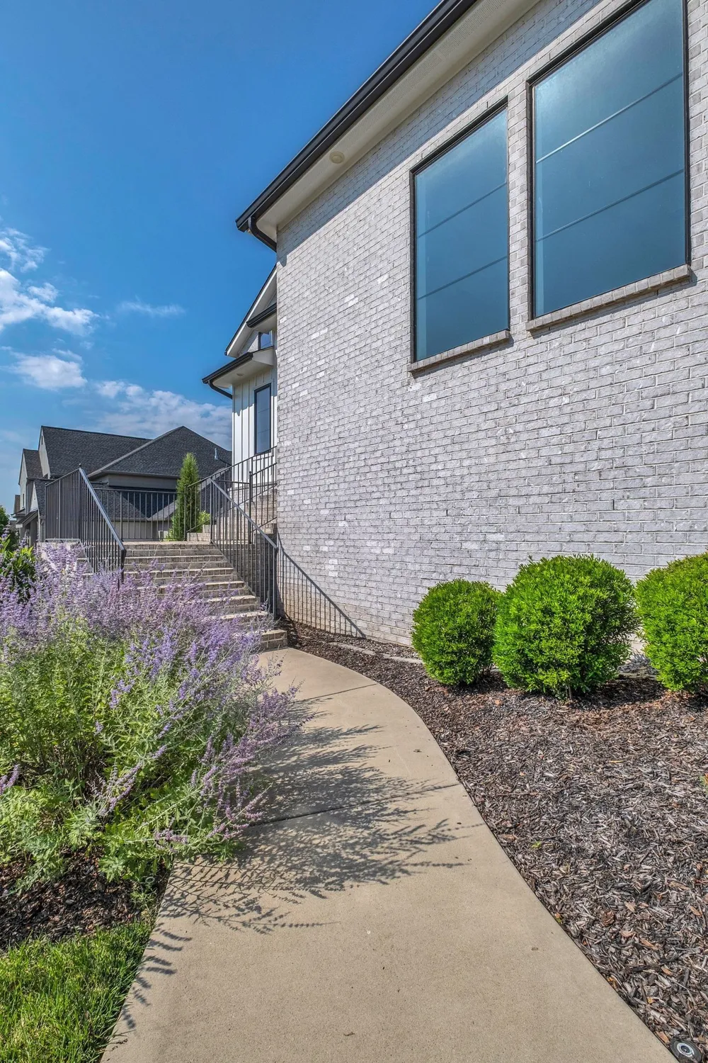 6409 High Top Ct Franklin, TN 37067
