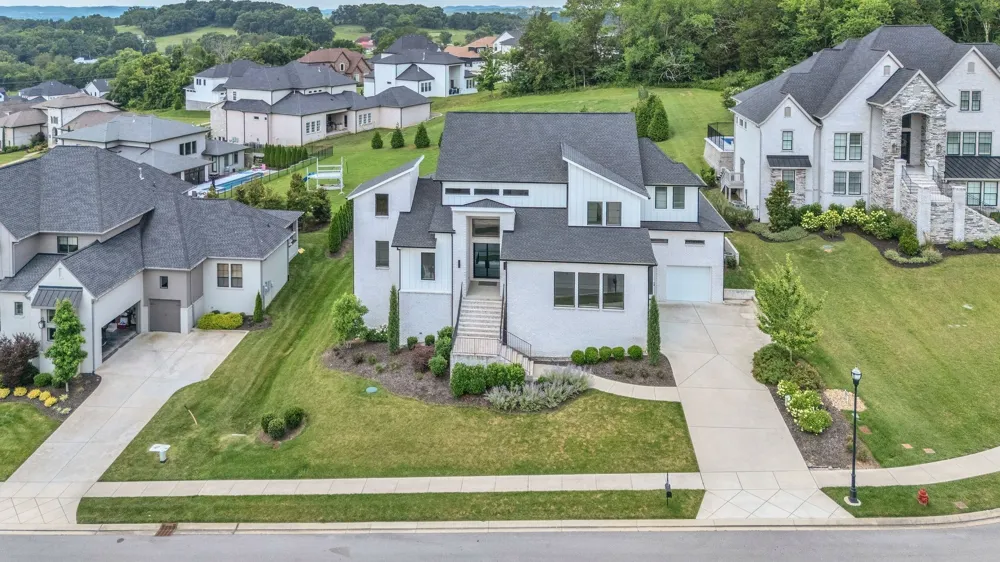 6409 High Top Ct Franklin, TN 37067