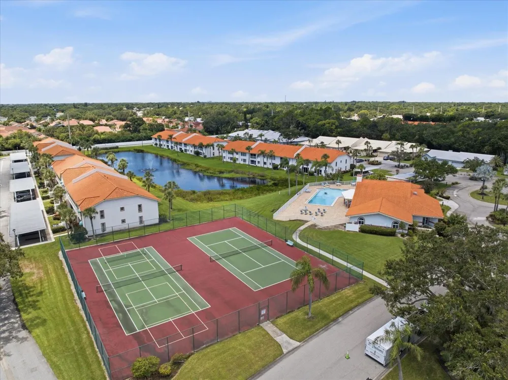 4112 VALLARTA COURT #3041 Sarasota, FL 34233