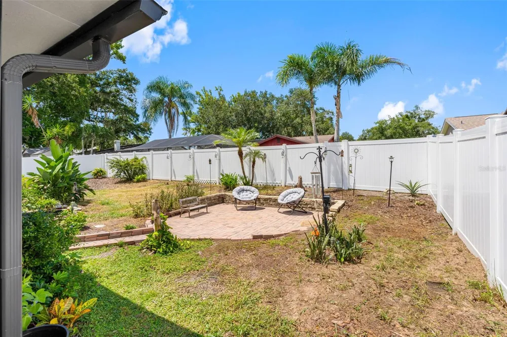 1742 STAYSAIL DRIVE Valrico, FL 33594