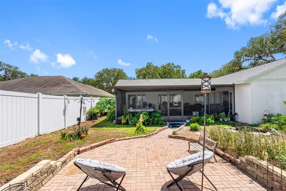 1742 STAYSAIL DRIVE Valrico, FL 33594