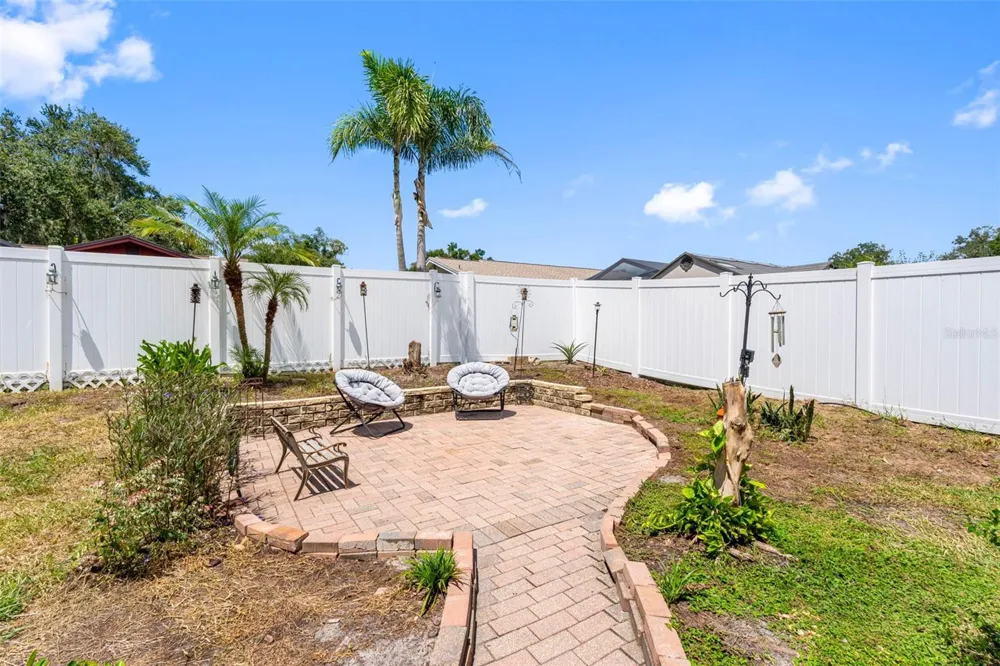 1742 STAYSAIL DRIVE Valrico, FL 33594