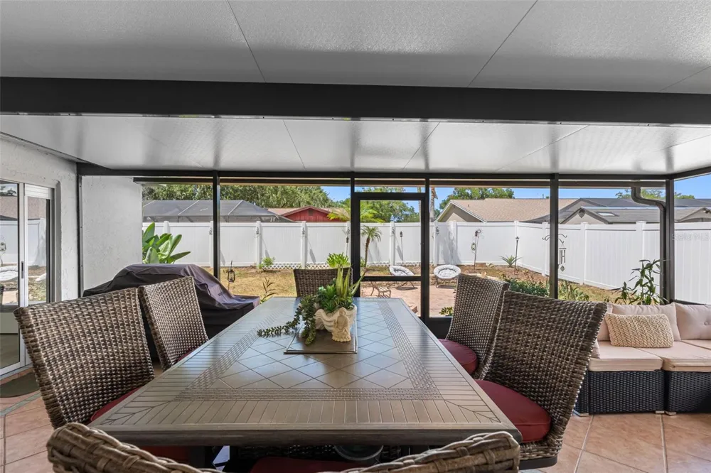 1742 STAYSAIL DRIVE Valrico, FL 33594