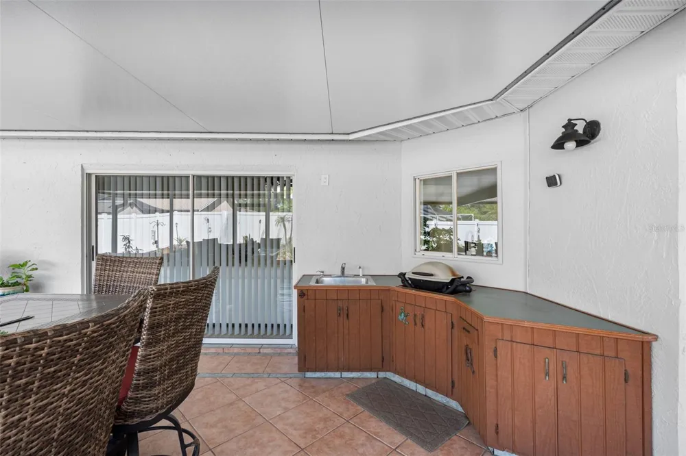 1742 STAYSAIL DRIVE Valrico, FL 33594