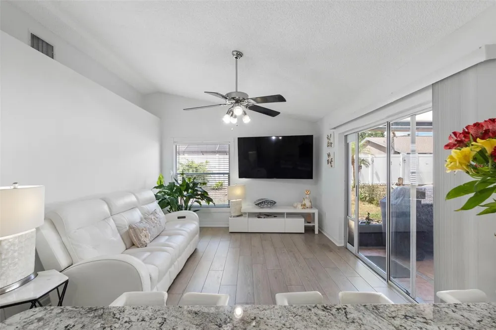 1742 STAYSAIL DRIVE Valrico, FL 33594