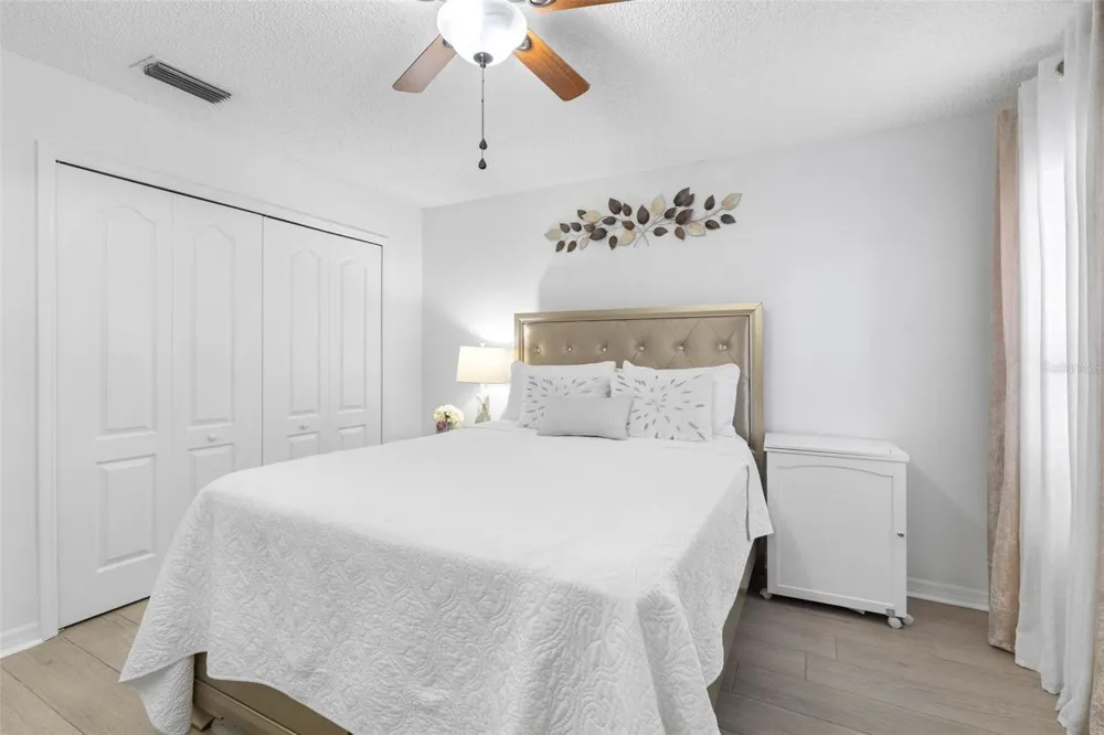 1742 STAYSAIL DRIVE Valrico, FL 33594