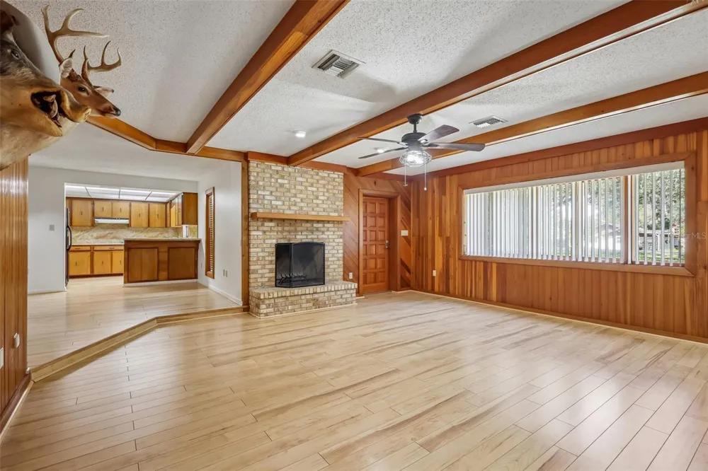209 JASPER STREET Bushnell, FL 33513