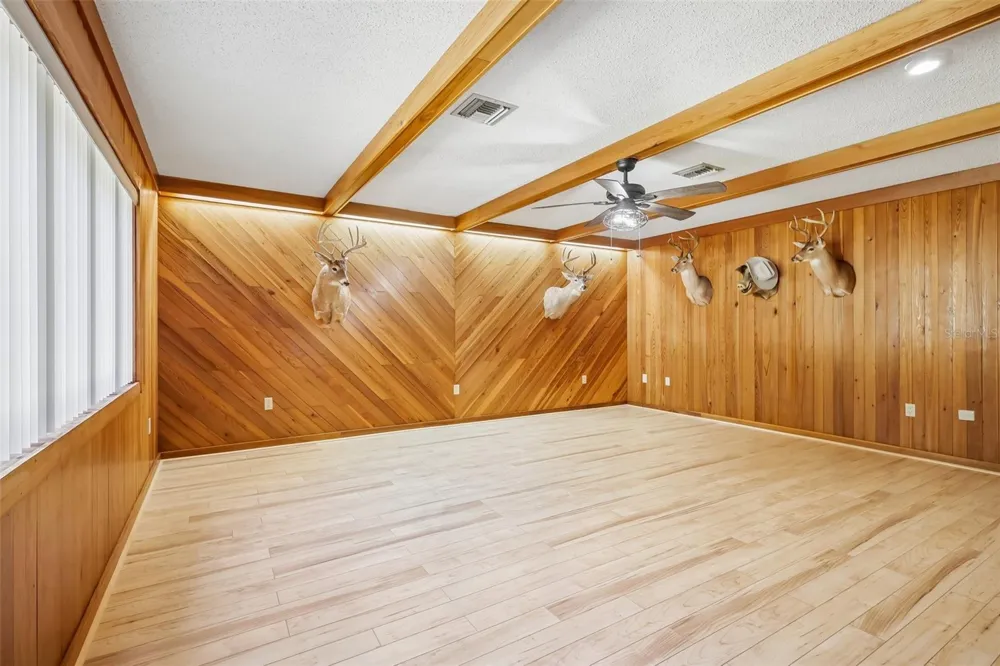 209 JASPER STREET Bushnell, FL 33513