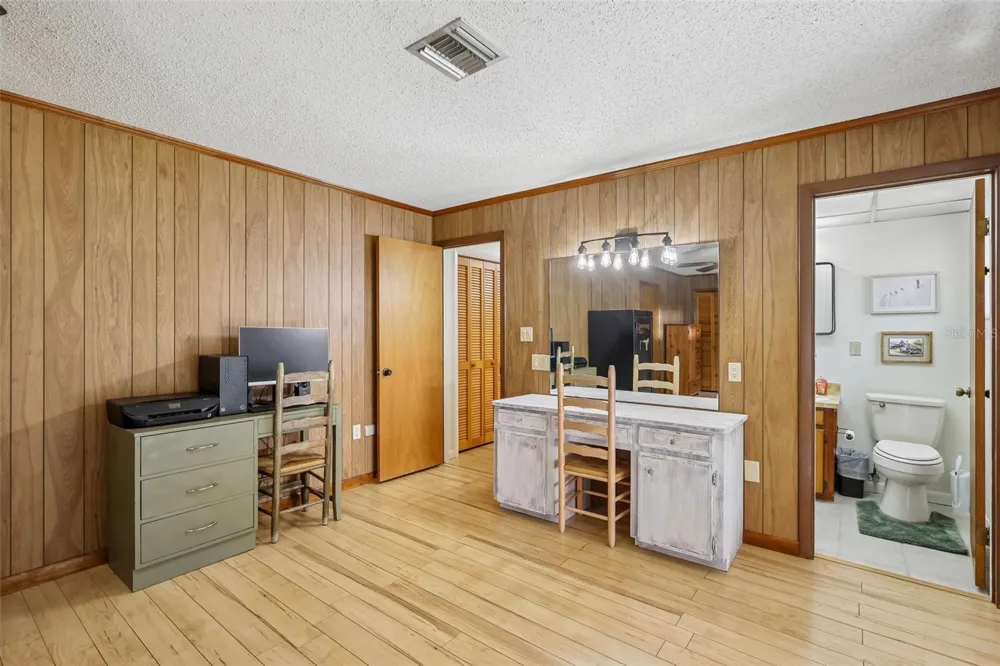 209 JASPER STREET Bushnell, FL 33513