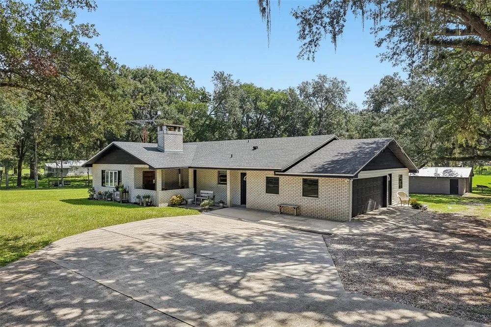 209 JASPER STREET Bushnell, FL 33513