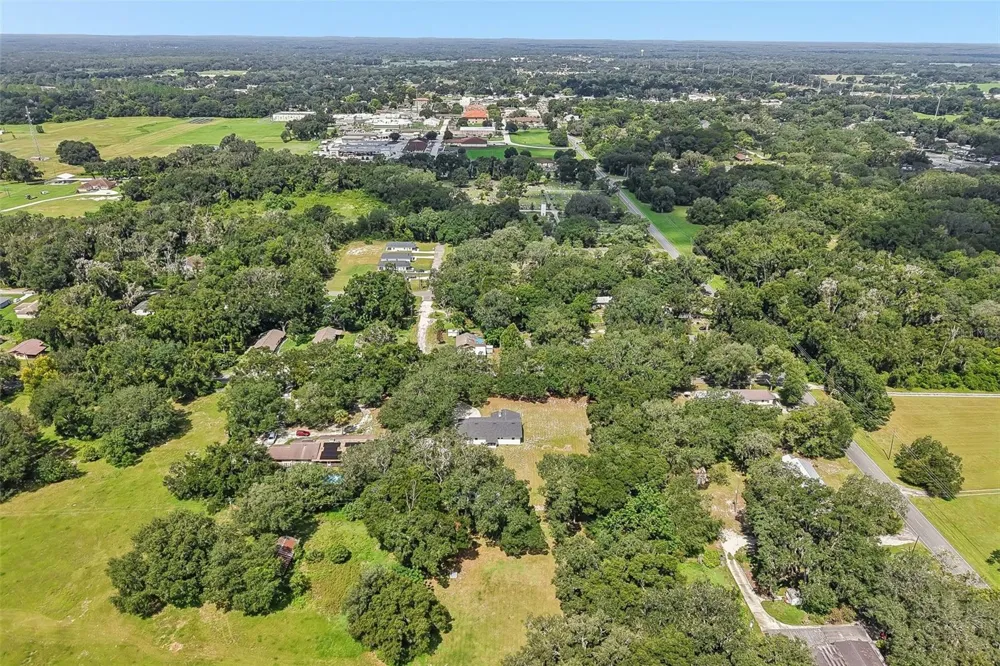 209 JASPER STREET Bushnell, FL 33513