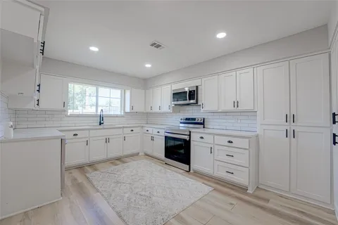 3217 Centennial Drive