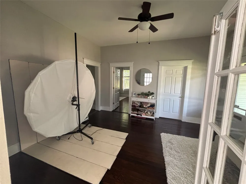 311 W Sam Rayburn Drive Bonham, TX 75418