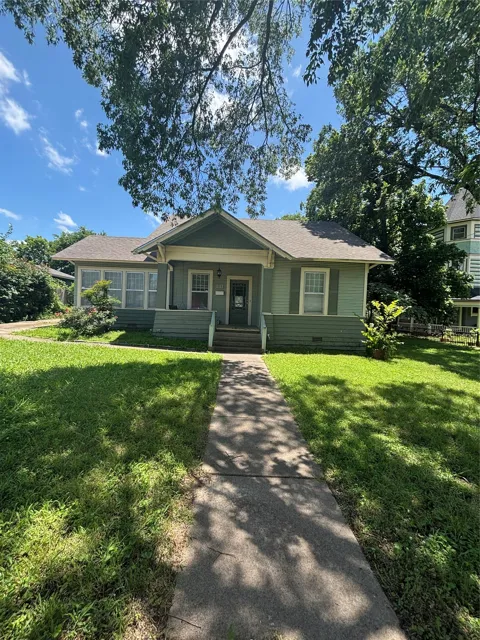 311 W Sam Rayburn Drive