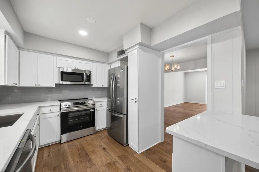 6035 Sandhurst Lane #B Dallas, TX 75206