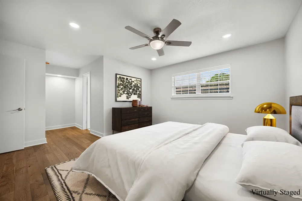 6035 Sandhurst Lane #B Dallas, TX 75206