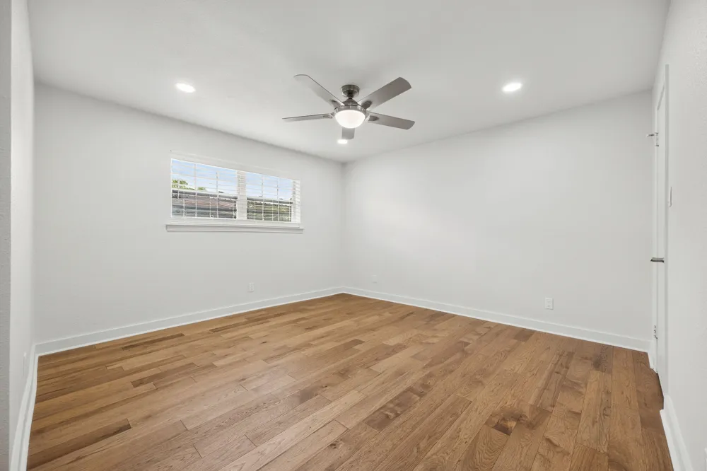 6035 Sandhurst Lane #B Dallas, TX 75206
