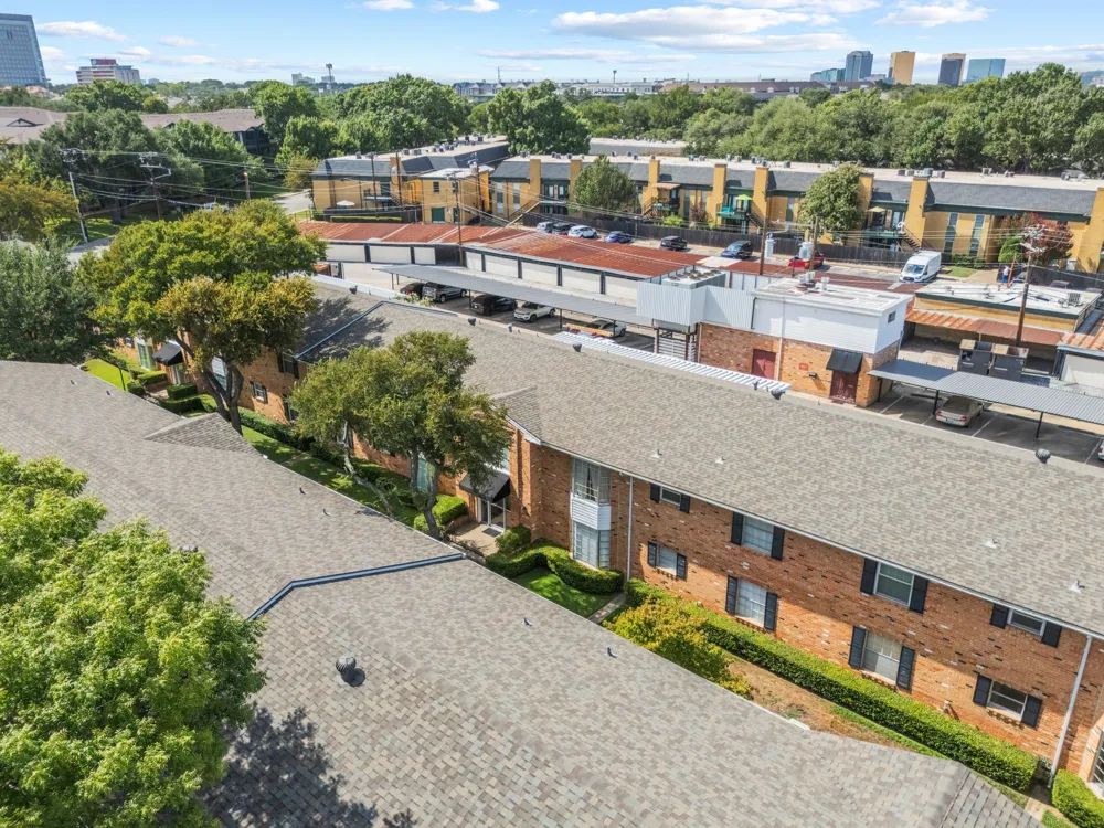 6035 Sandhurst Lane #B Dallas, TX 75206
