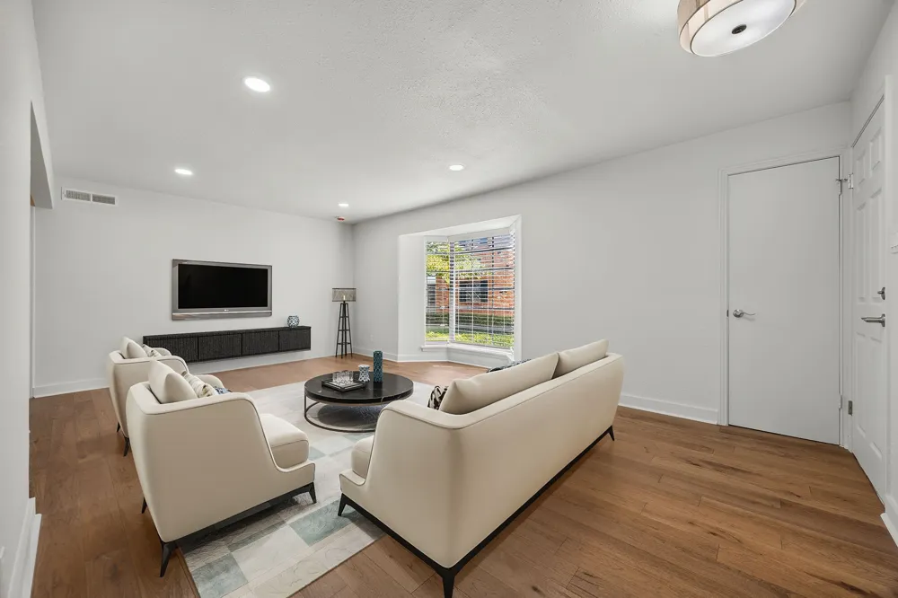 6035 Sandhurst Lane #B Dallas, TX 75206